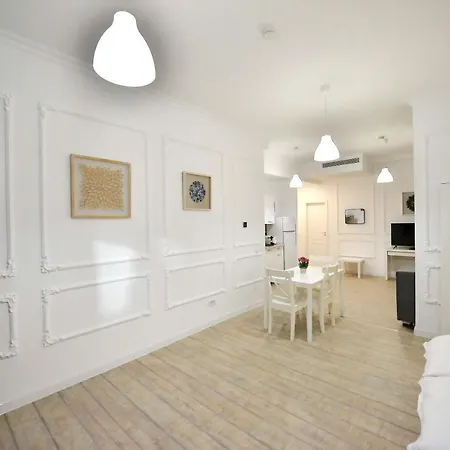 Aparthotel Otilia *