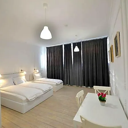 Otilia Aparthotel