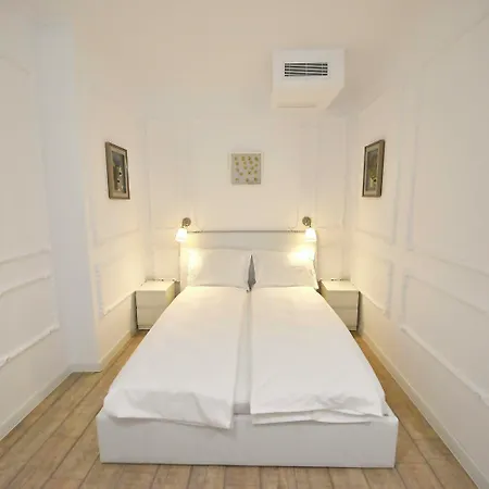 Otilia Бухарест